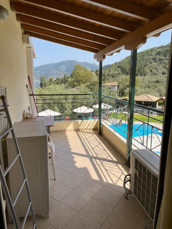 Villa Agni Yénion Buitenkant foto