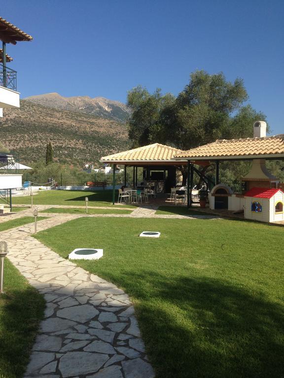 Villa Agni Yénion Buitenkant foto