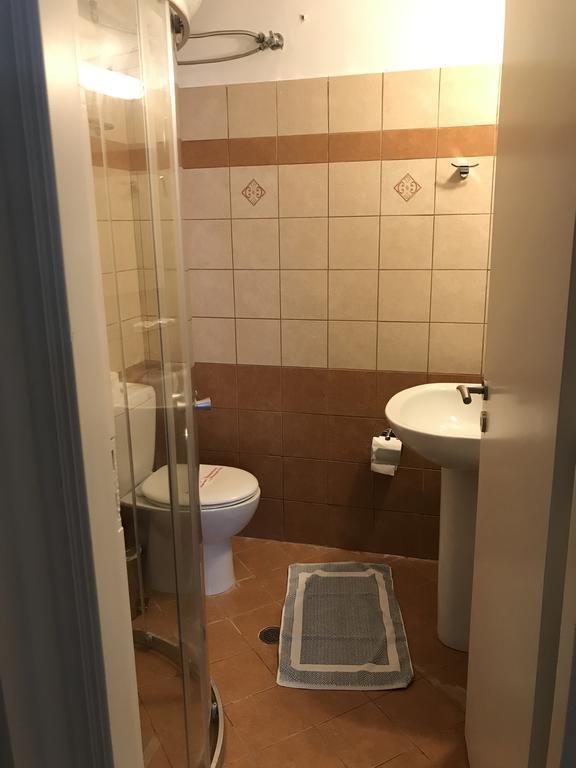 Villa Agni Yénion Buitenkant foto